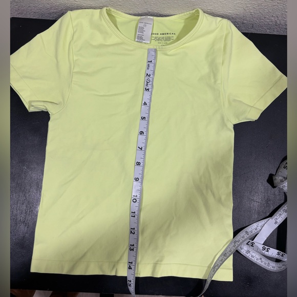 Good American Highlighter Yellow Crew Neck Short Sleeve Tee Sz 1/2 - Picture 8 of 11